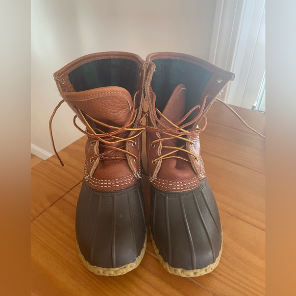 L.L. Bean Shoes - LL Bean Duck Boots/Women's/Flannel-Lined Insulated. Size 8